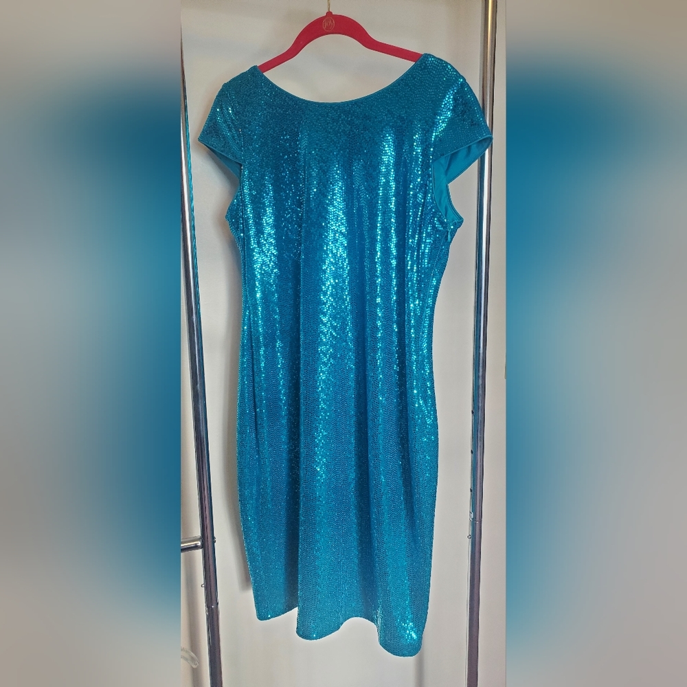 NWT Calvin Klein Blue Sequence Low Back Dress Size 12